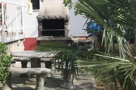 Apartmani Paklenica Starigrad Paklenica Exterior foto